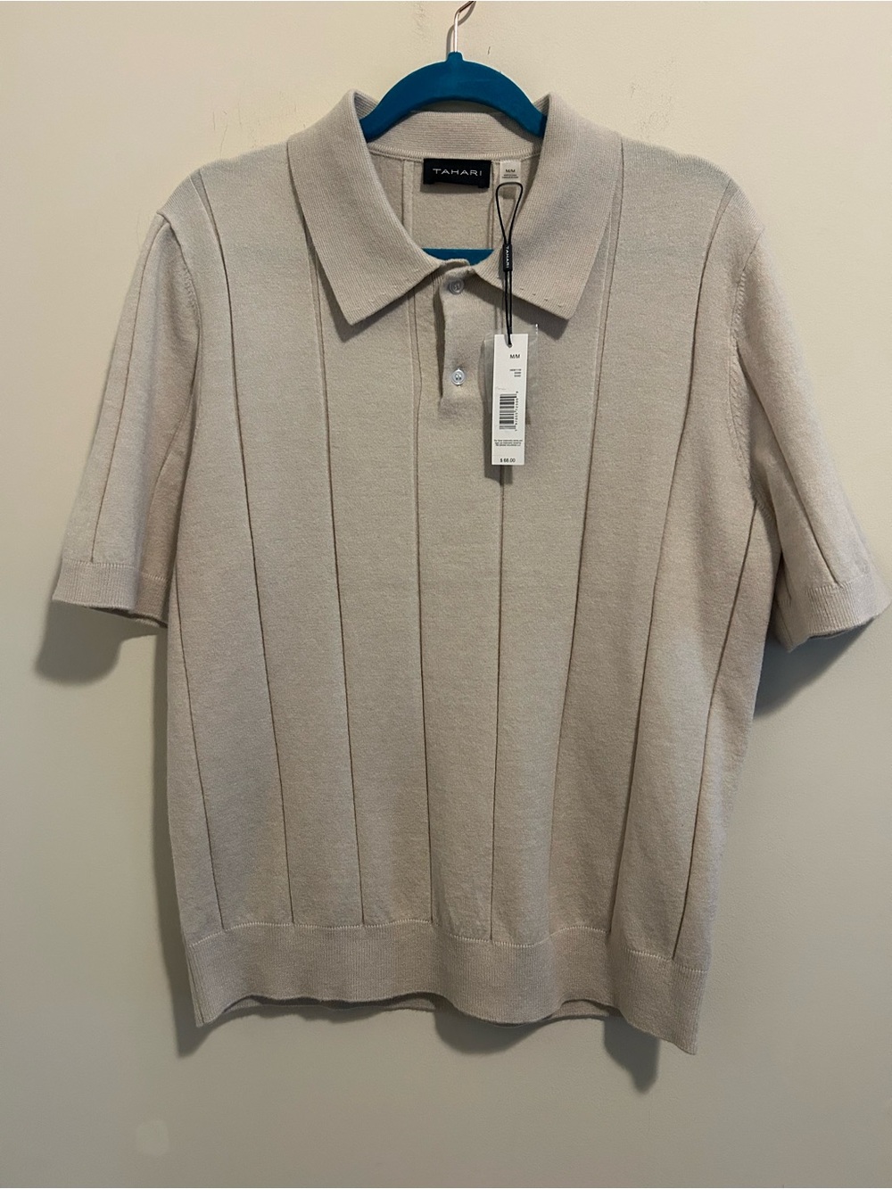 Tahari Men’s Cream Short-Sleeve Collared Sweater